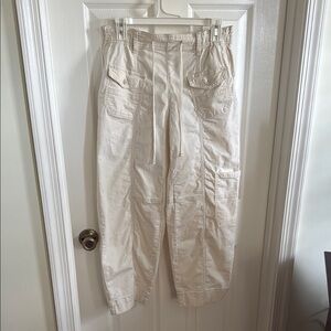 Pilcro Cream Cargo Pants Relaxed Fit